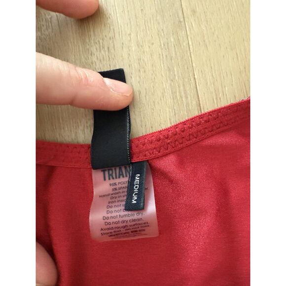 TRIANGL – Ruby Sparkle Bikini Set – Size M - Picture 5 of 9